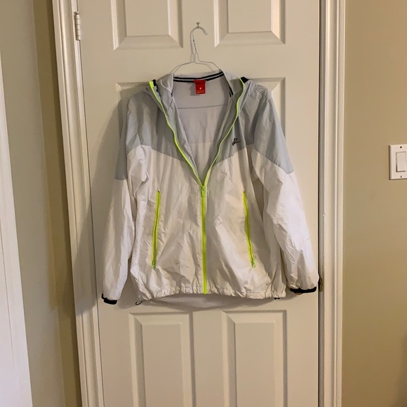 Nike windbreaker - Picture 1 of 1